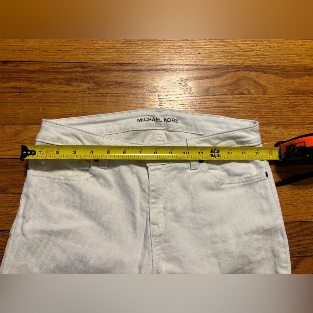 Michael Kors Women’s Slim White Jeans - Picture 2 of 7